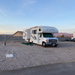 Nightly and Long-term RV Stays