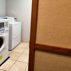 Guest Laundry 