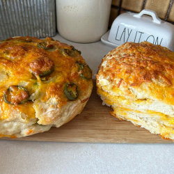 Jalapeño Cheddar Bread