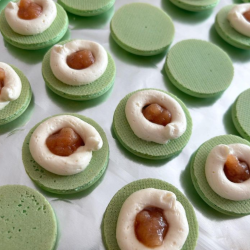 Salted Carmel Apple Macarons