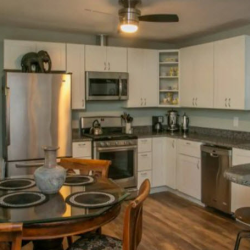 Full Kitchen Access