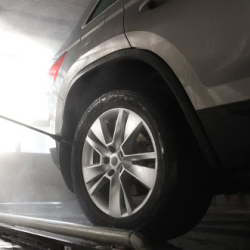     Automatic Touchless Car Wash