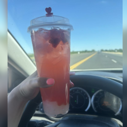 Strawberry Fruit Tea with Lychee Jelly