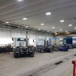 Semi-Truck, SUV, and Van Repair