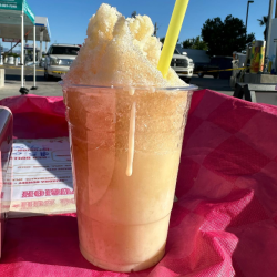 Vanilla Shaved Ice with Lechera