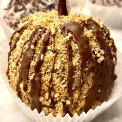 Nutty Caramel Apple