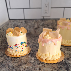 Classic Buttercream Cakes