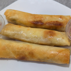 Green Chile with Cheese Lumpia Roll (vegetarian - 3 pieces)