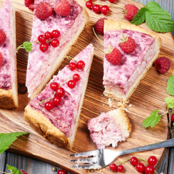 Cakes and Customizable Desserts