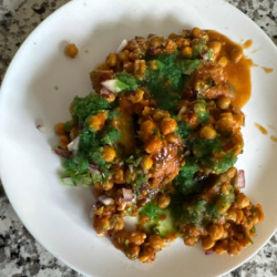 Aloo Tikka Chaat