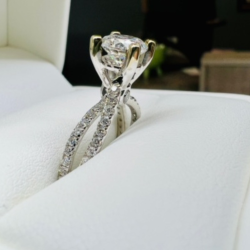Custom Diamond Ring