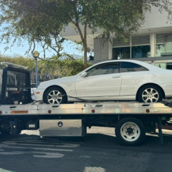 24/7 Towing & Roadside Assistance