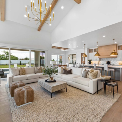  Real Estate Listings