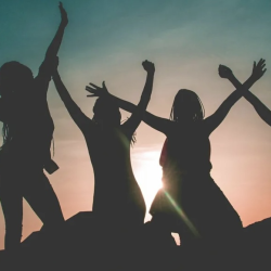 Messy heARTS Women's Group