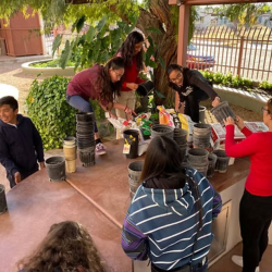 El Jardín Community Service Program