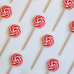 White Chocolate Peppermint Cheeseball and Dessert Mix