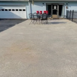 Driveway & Concrete Cleaning