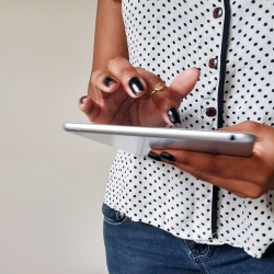 Donate to Support SavvyPro Freelance