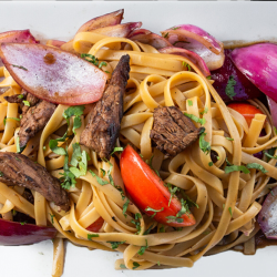 Tallarin Saltado (Noodles)