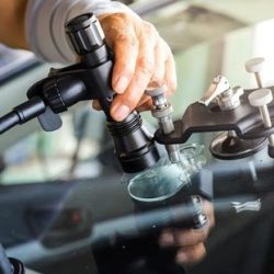 Auto Glass Repair & Windshield Replacement