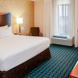 Rooms & Suites