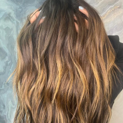 Hand-Tied Hair Extension