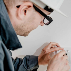 Commercial Service
