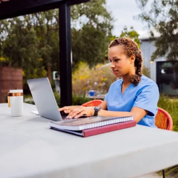 Healthcare & Nursing Degrees