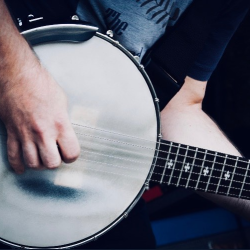 Live Music & Entertainment