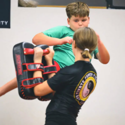 Kids Kickboxing