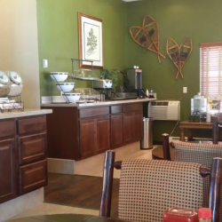 Free Continental Hot Breakfast
