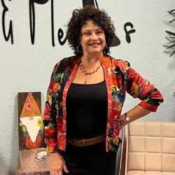 Book Twinka For An Event Speaker