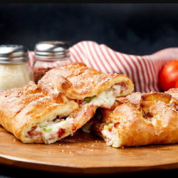 Calizones™ & Stromboli