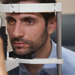 Eye Testing and Diagnosis