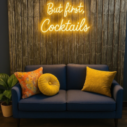 Private Luxurious Lounge