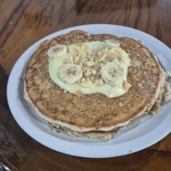 Banana Cream Hotcakes