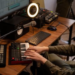 Entertainment Travel