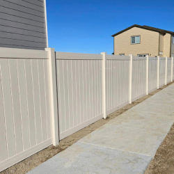 Vinyl Fencing