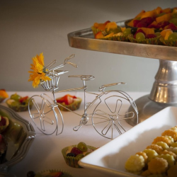 Cakes & Desserts