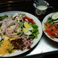 Soup, Chili & Salads