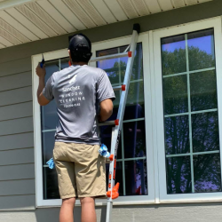 Seasonal Window Cleaning