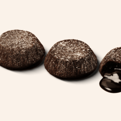 Chocolate Lava Crunch Cakes