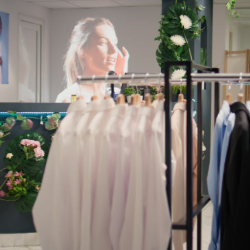 Weddings & Boutiques