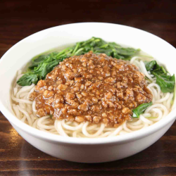 Pork Or Vegetable Egg Roll