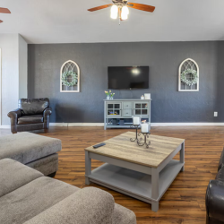 2 Bedroom Apartments