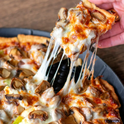 Classic Sausage Supreme Pizza