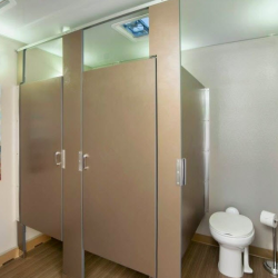 Executive Restroom Trailer