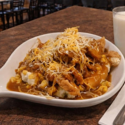 Restaurants & Specialty Dining