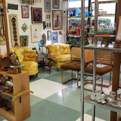 Vintage Collectibles