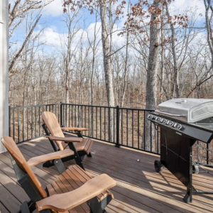 Outdoor Hangouts & Activities
